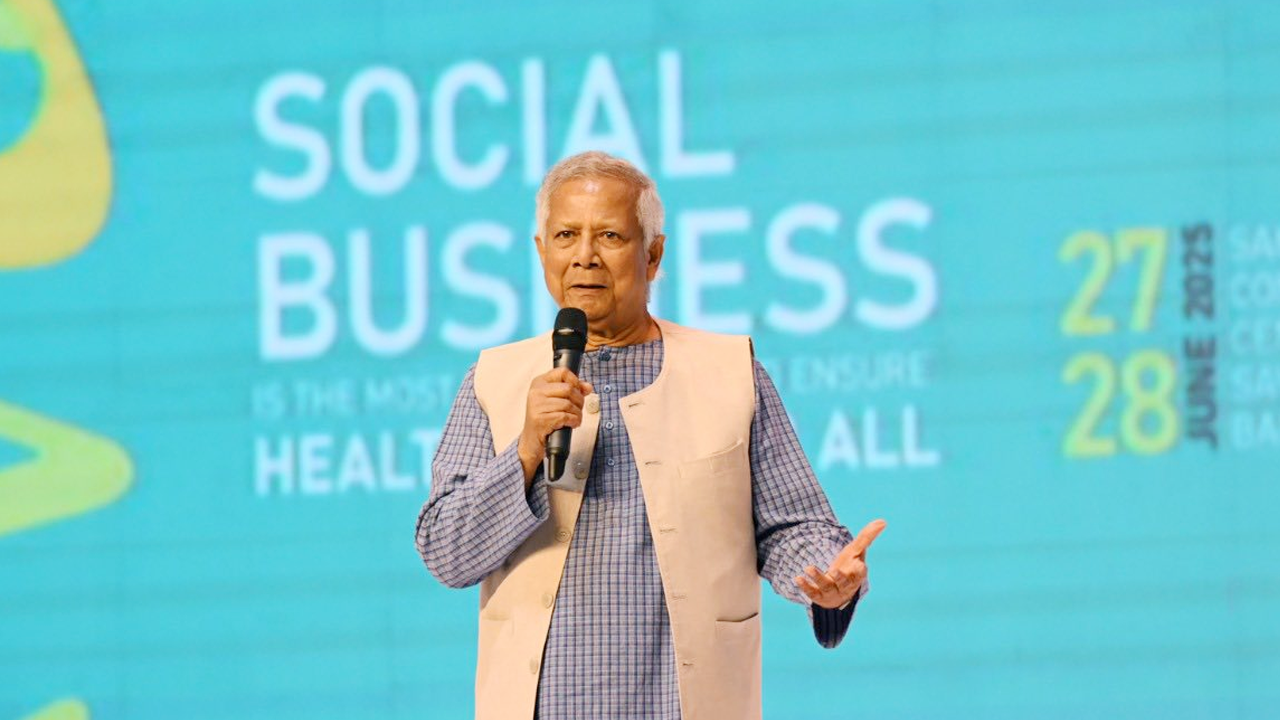 সামাজিক ব্যবসা বিশ্বকে বদলে দিতে পারে : প্রধান উপদেষ্টা